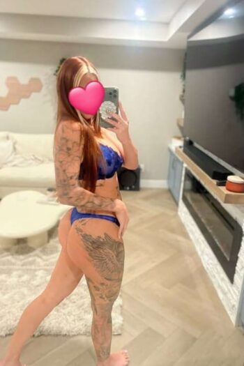 בחורה ייחודית בראשון לציון