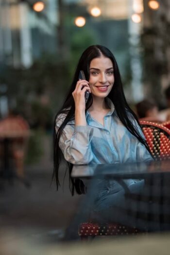 ליזה- בתל אביב 25 חטובה בחורה מושכת