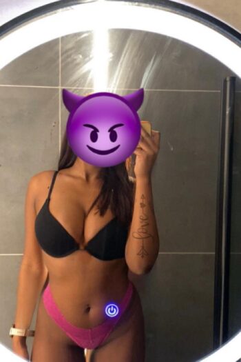 ראשון לציון – אישה סקסית מטריפה